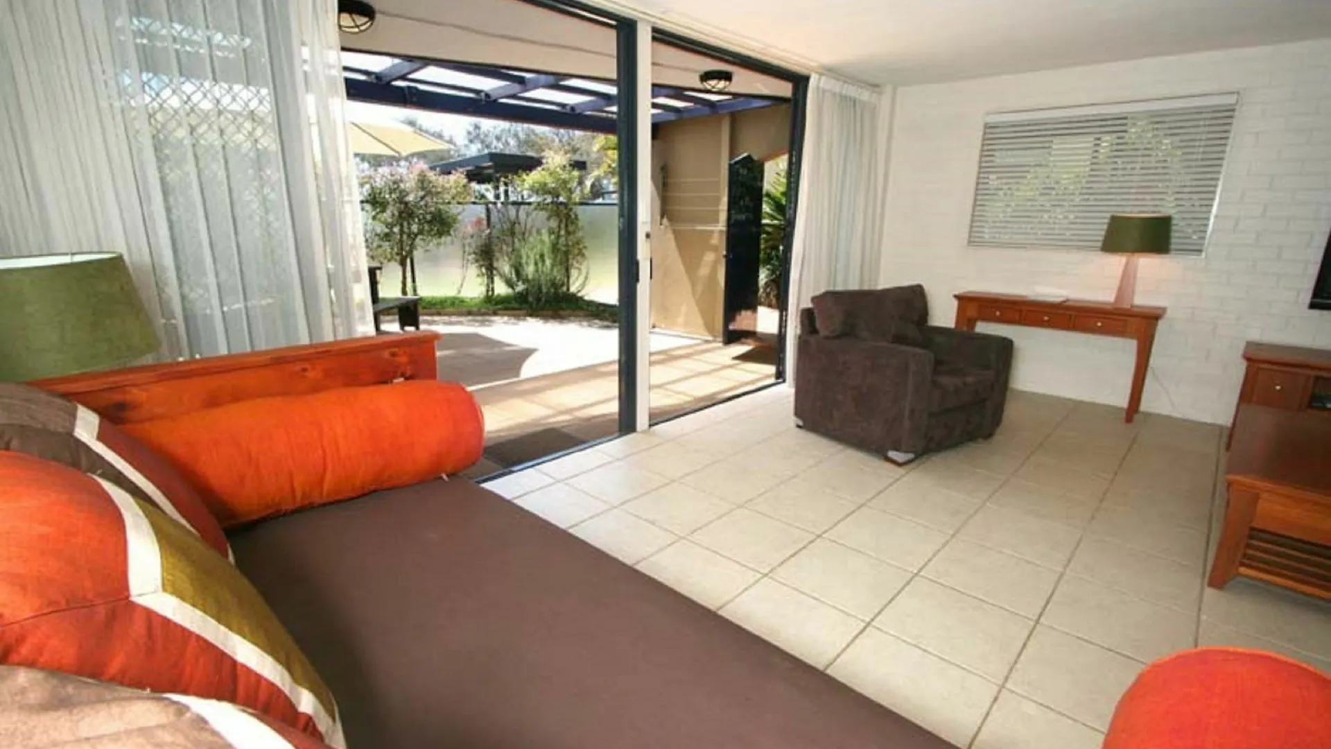 Byron Bay Beachfront Apartments Aparthotel