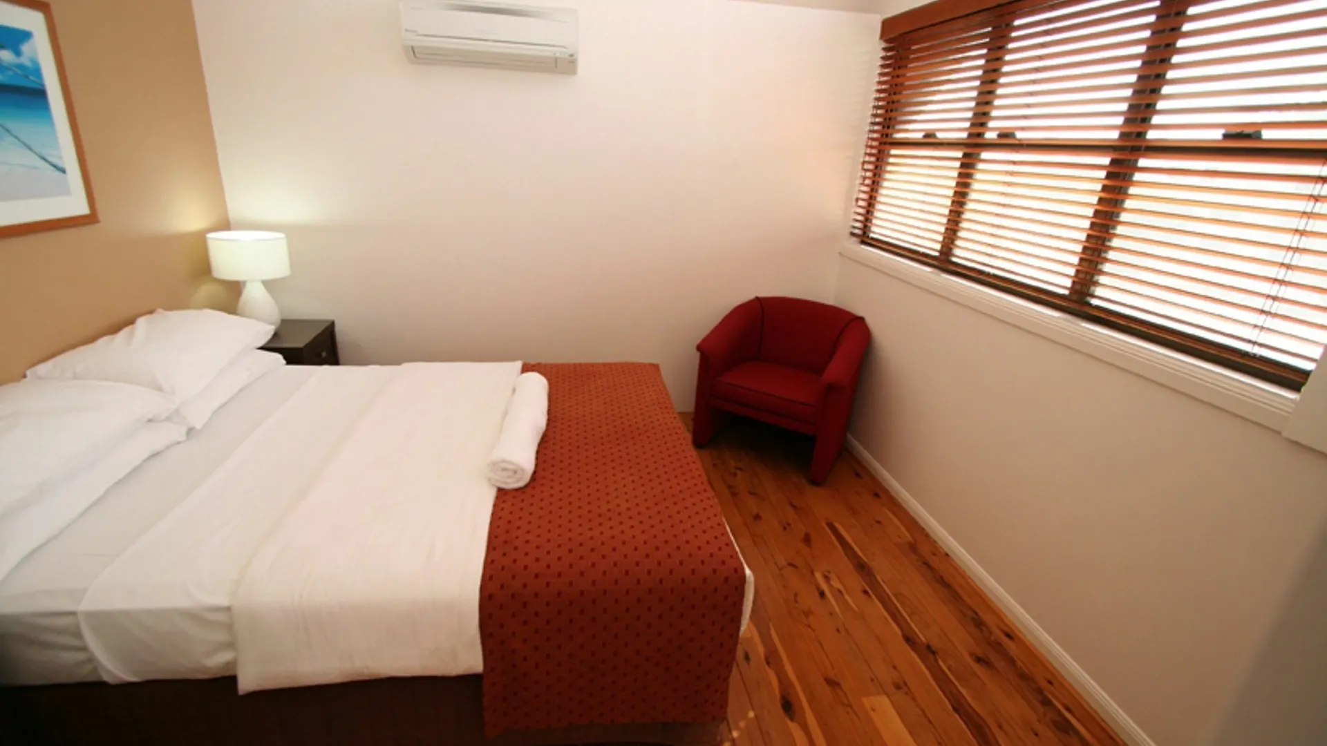 Byron Bay Beachfront Apartments 4*, Byron Bay